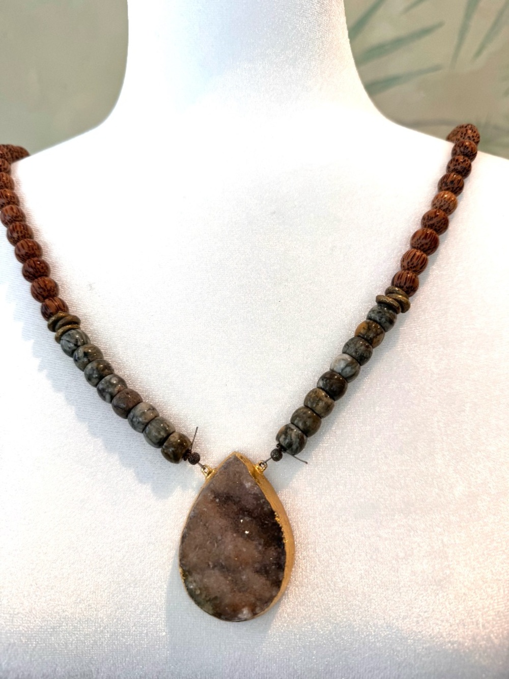 Geode and Agate with Wooden Beads necklace
